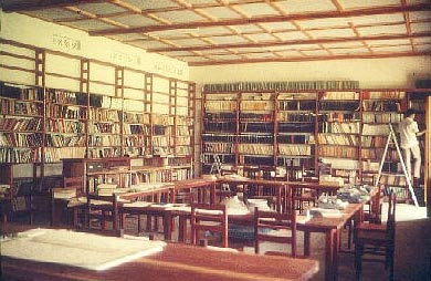 L' intrieur de la bibliothque